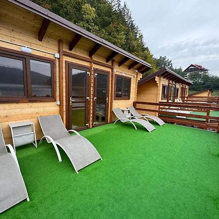 Holiday Bicaz Bungalows On The Lake المظهر الخارجي الصورة
