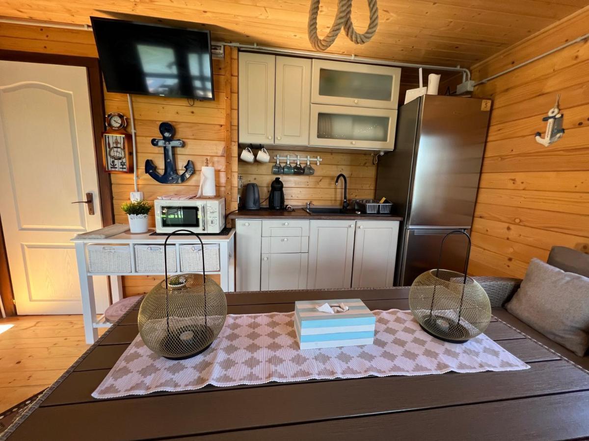 Holiday Bicaz Bungalows On The Lake المظهر الخارجي الصورة