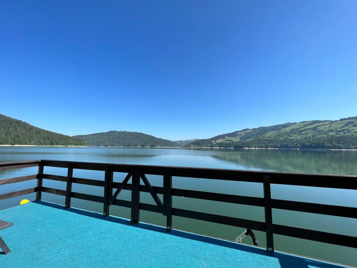 Holiday Bicaz Bungalows On The Lake المظهر الخارجي الصورة