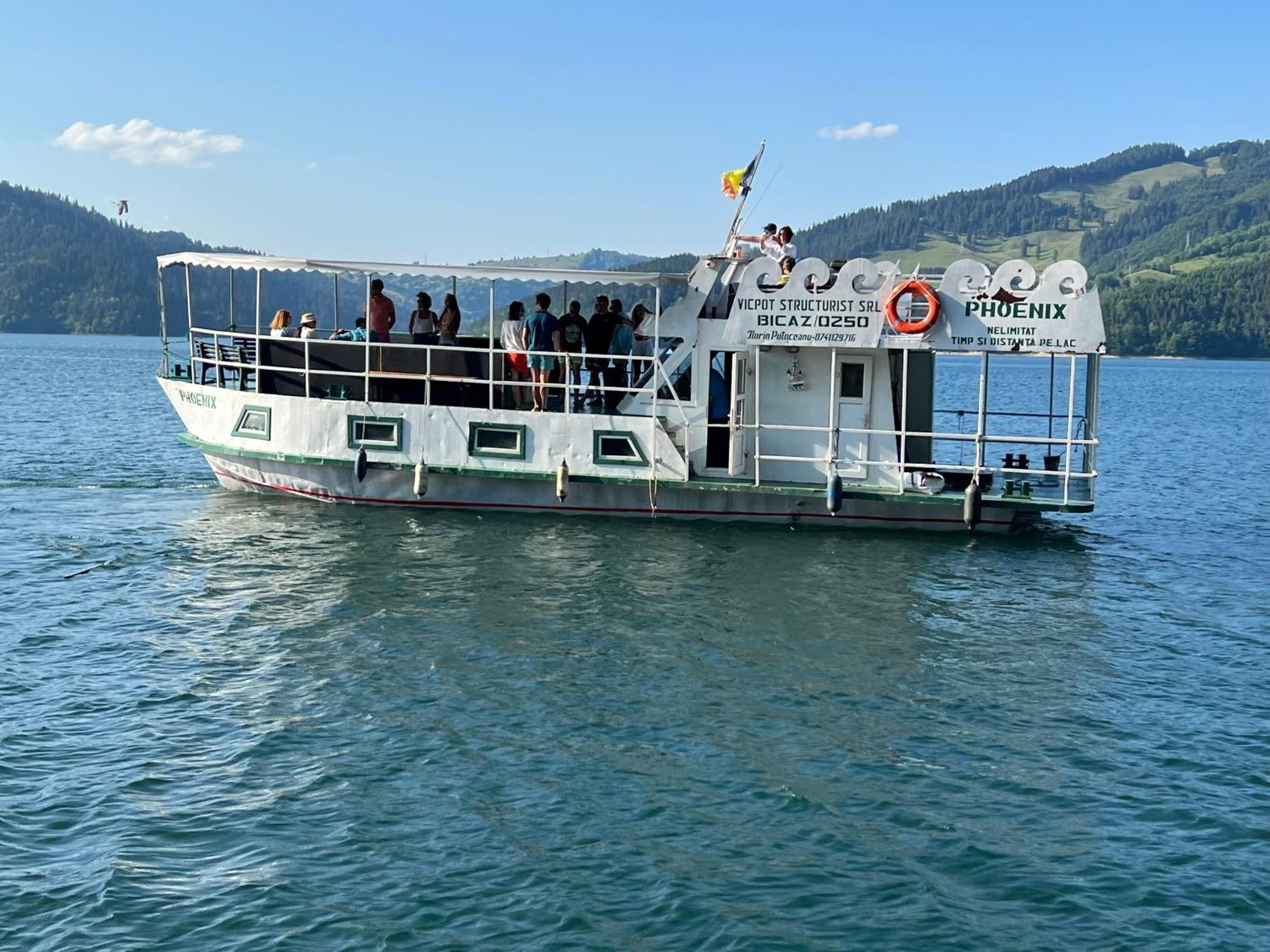 Holiday Bicaz Bungalows On The Lake المظهر الخارجي الصورة