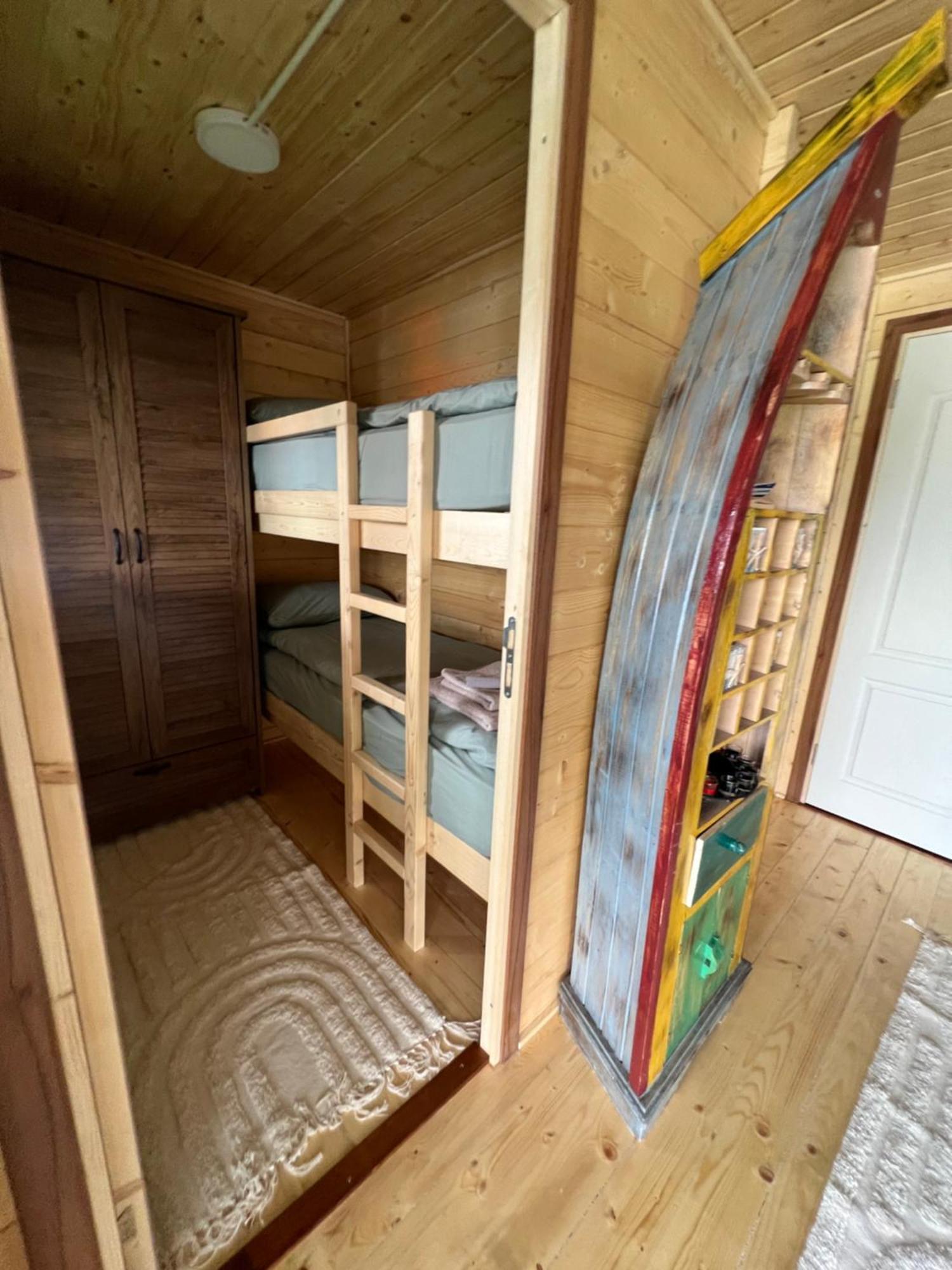 Holiday Bicaz Bungalows On The Lake المظهر الخارجي الصورة