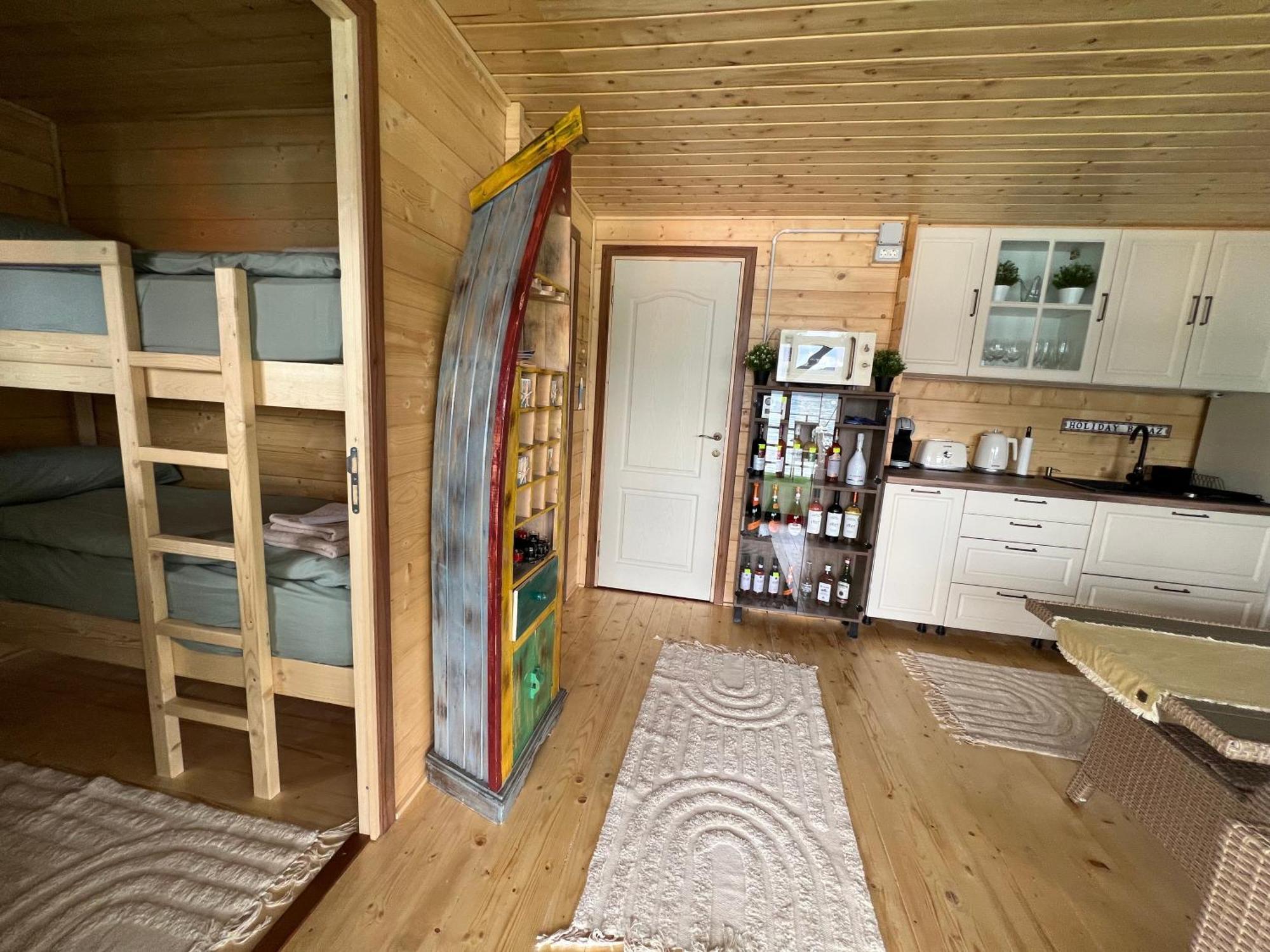 Holiday Bicaz Bungalows On The Lake المظهر الخارجي الصورة