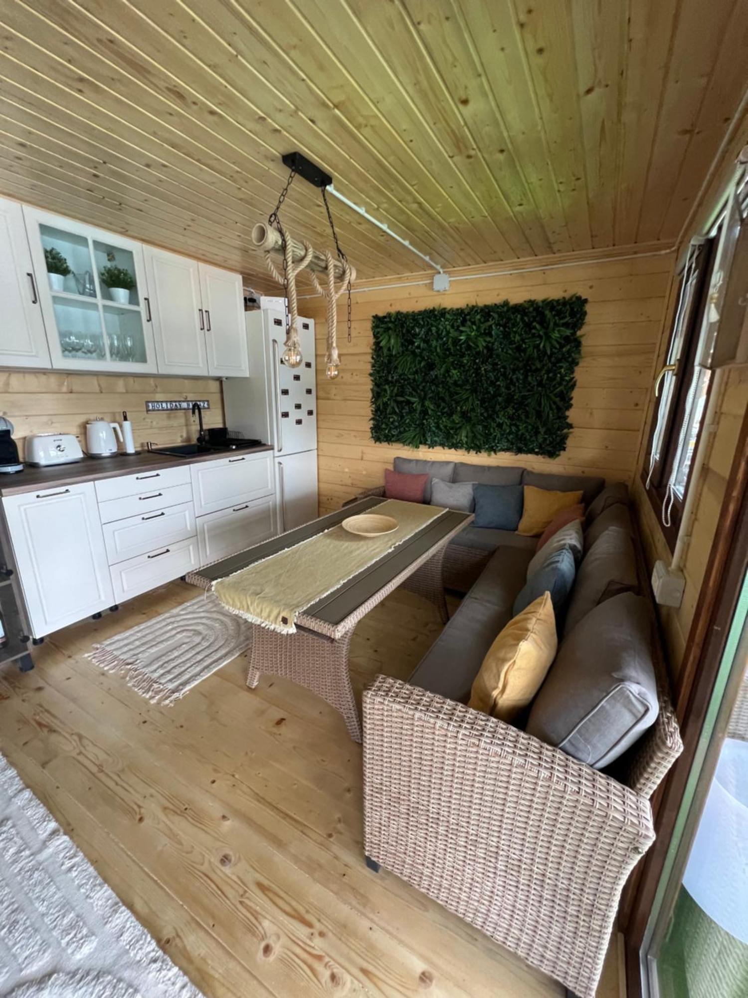 Holiday Bicaz Bungalows On The Lake المظهر الخارجي الصورة