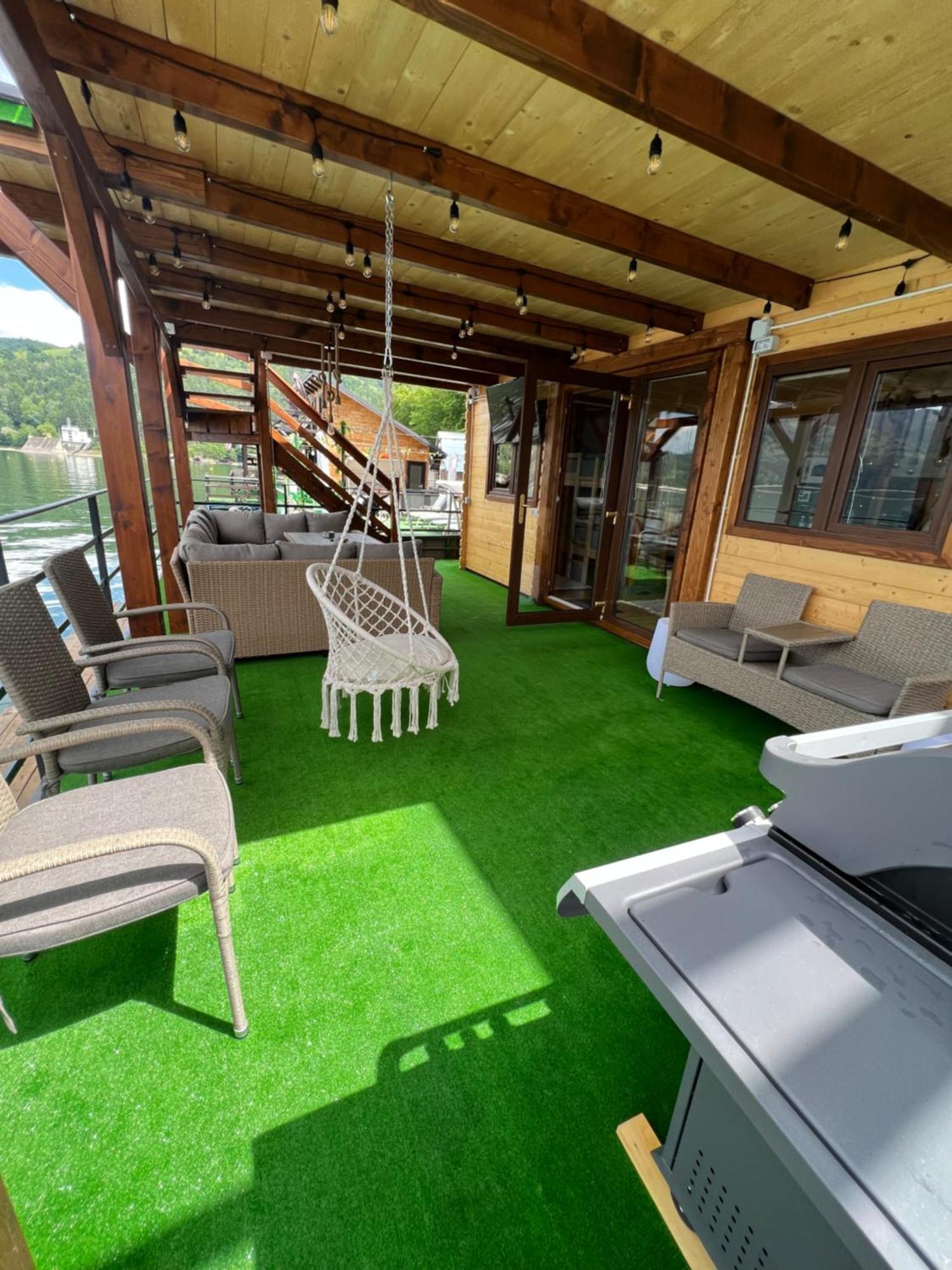 Holiday Bicaz Bungalows On The Lake المظهر الخارجي الصورة