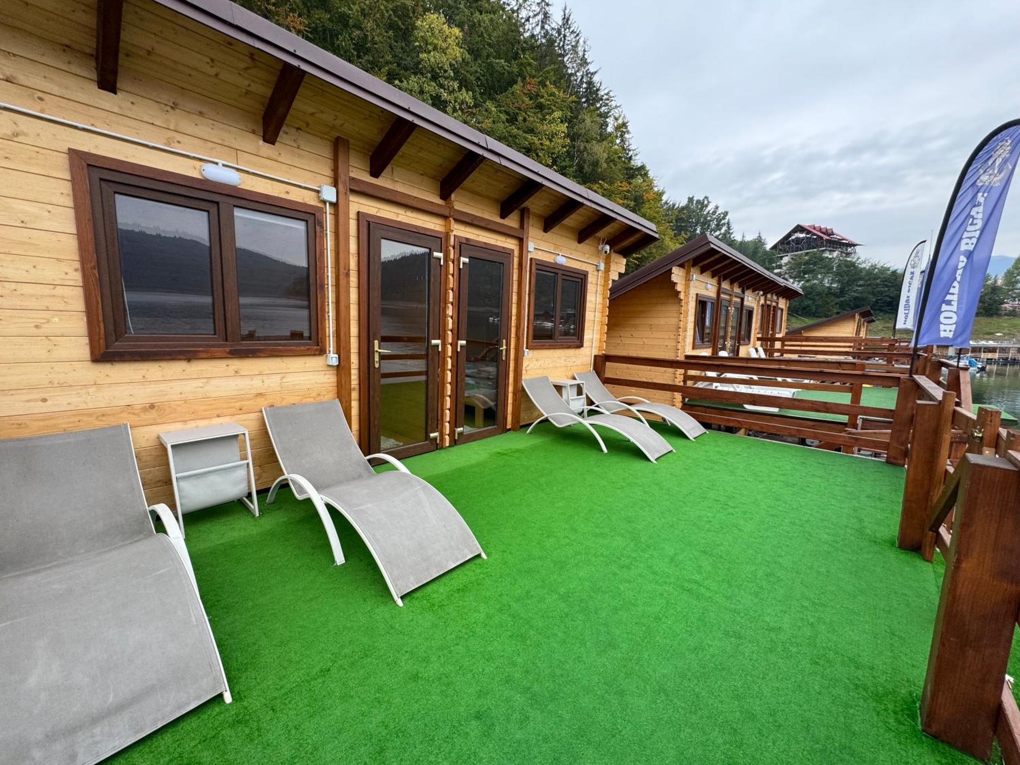 Holiday Bicaz Bungalows On The Lake المظهر الخارجي الصورة